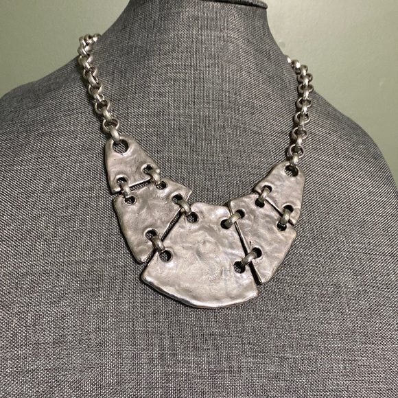 unbranded Jewelry - Silver Tone Statement Necklace
